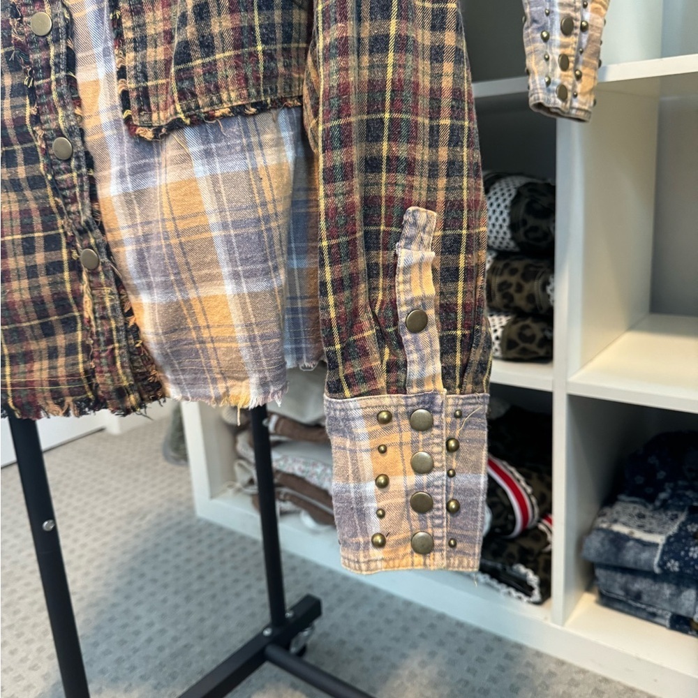 Oli & Hali Studded Patchwork Plaid Shirt - Picture 4 of 11